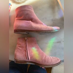 MANSUR GAVRIEL CAMELLO SHEARLING SUEDE BOOTS || BLUSH || IT 38.5 / US 8.5